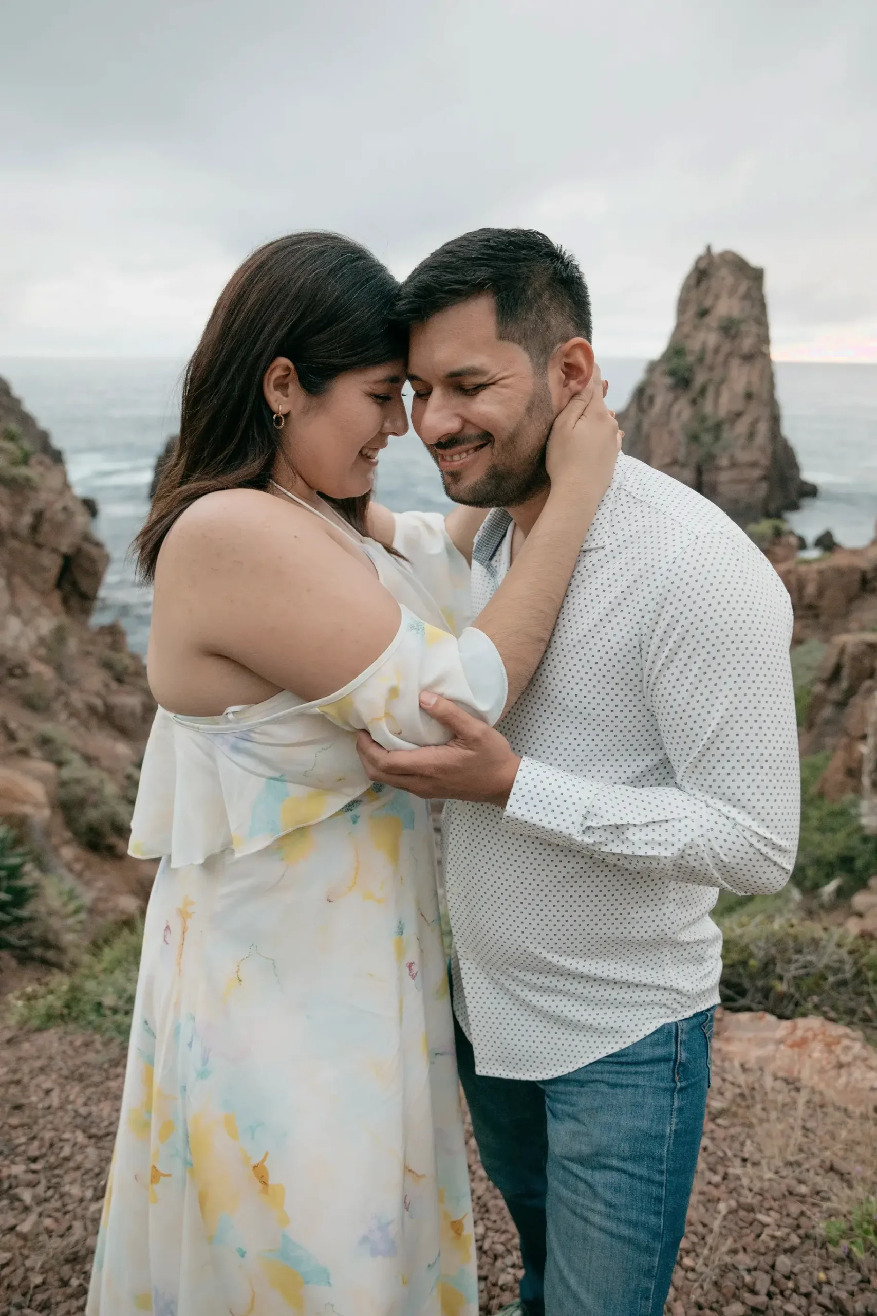 https://rafaelyfernanda.com/wp-content/uploads/2023/10/edited_values_webp_1-14-scaled.webp