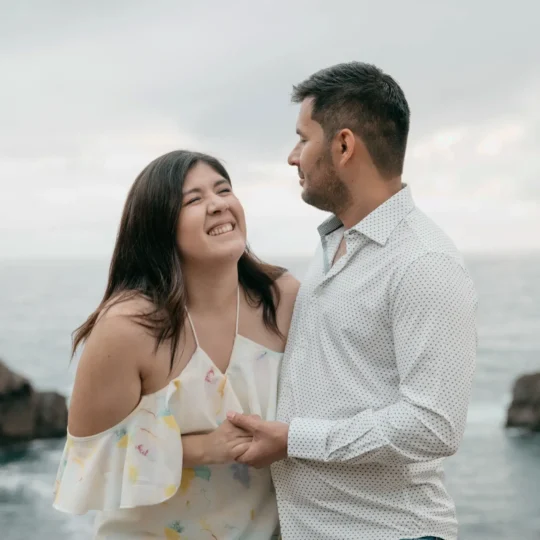 https://rafaelyfernanda.com/wp-content/uploads/2023/10/edited_values_webp_1-5-540x540.webp