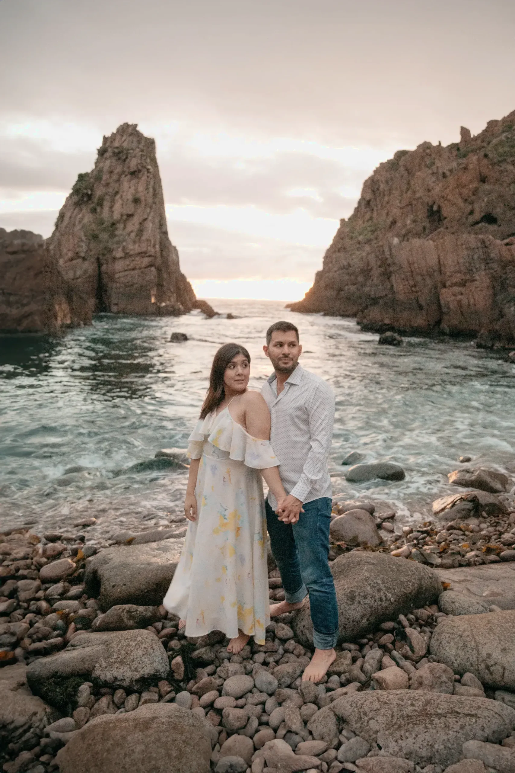 https://rafaelyfernanda.com/wp-content/uploads/2023/10/edited_values_webp_1-58-scaled.webp